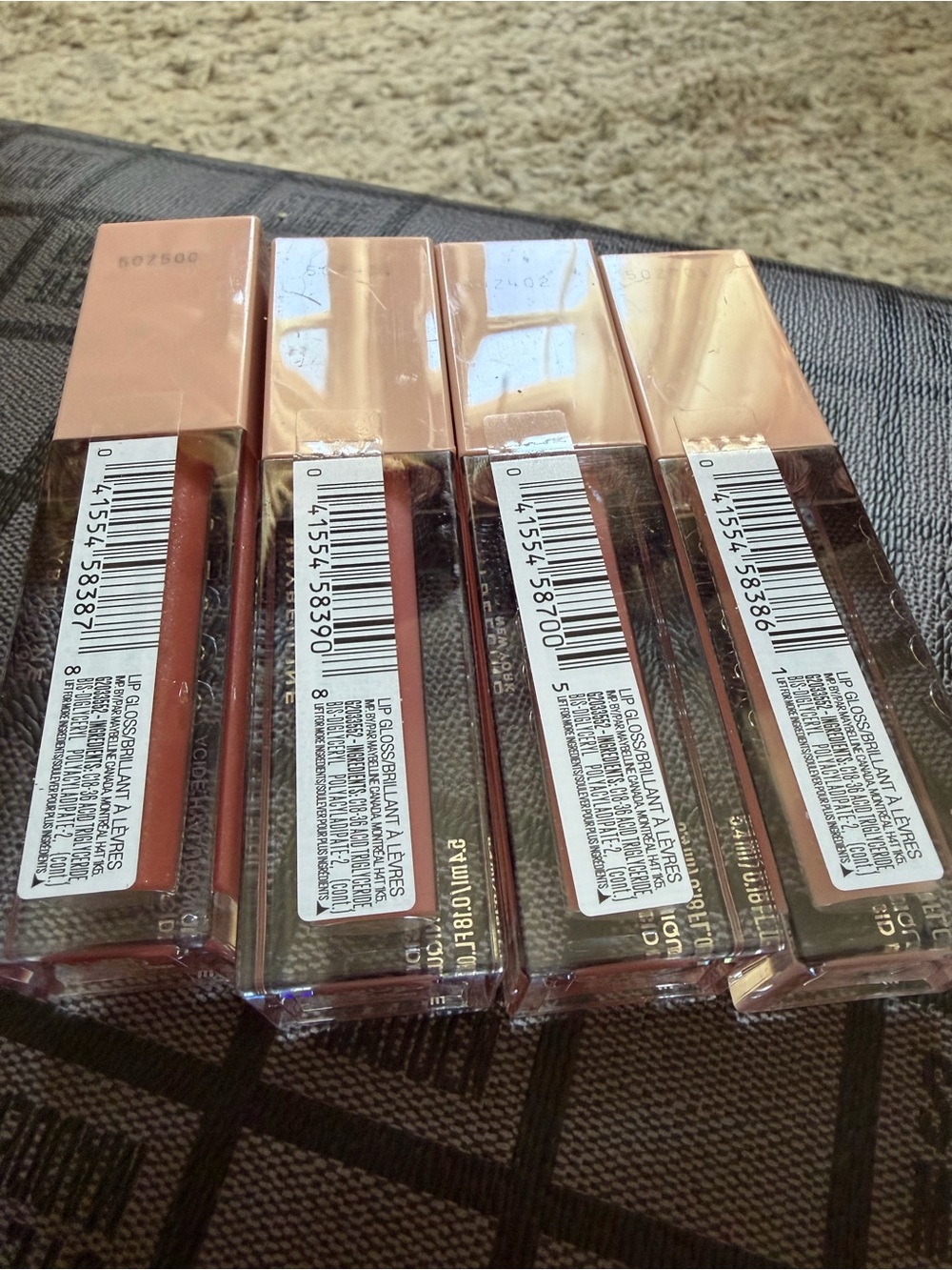 New Maybelline Lifter Gloss Set — Soft Pink & Peach Tones - Picture 3 of 4
